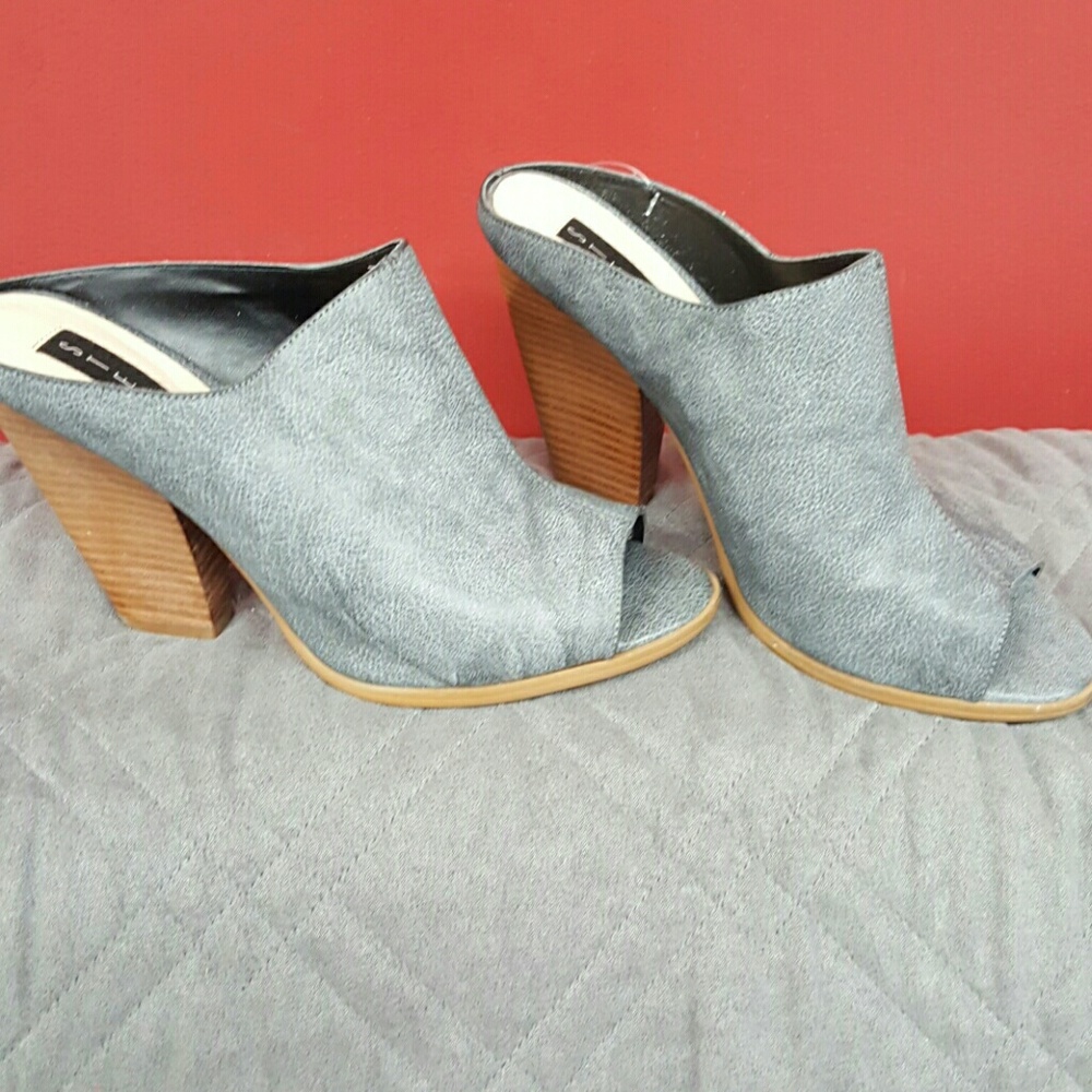 Steve Madden shoes